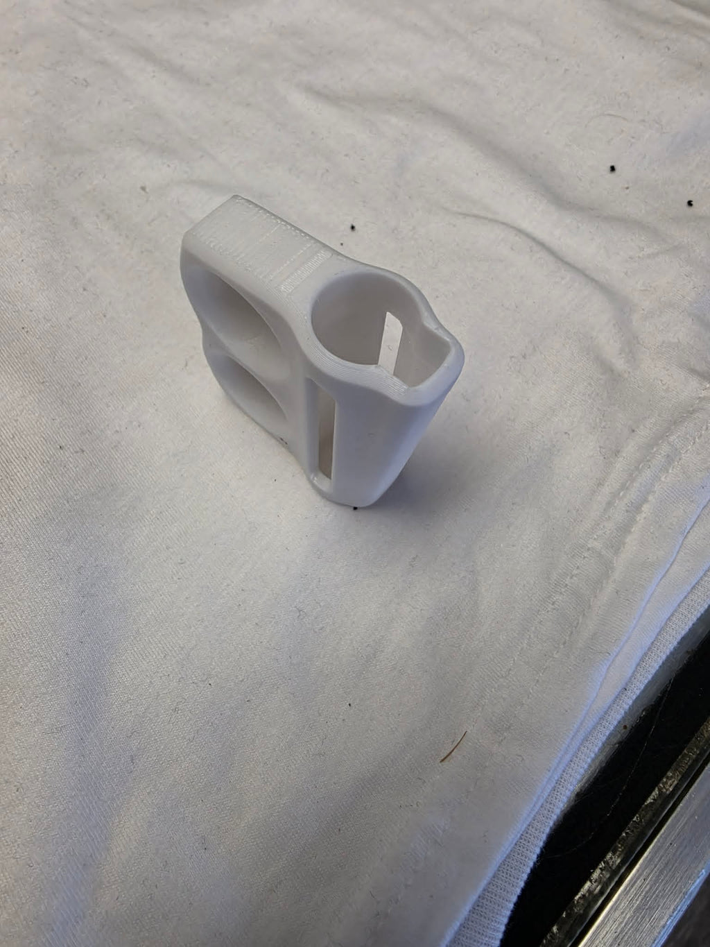 CLIPPER KNUCKLE DUSTER