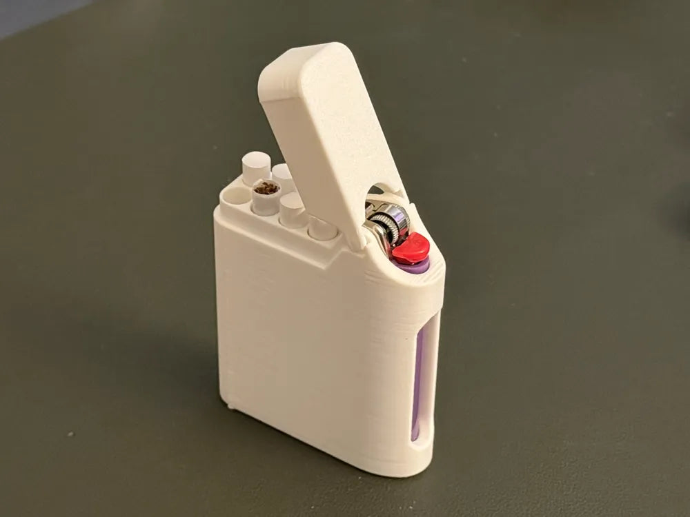 LIGHTER AND CIGARETTE CASE